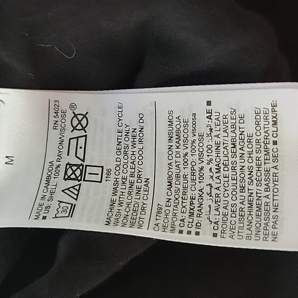 Old Navy, Size M, Off-Shoulder with Spaghetti Strap Top, Black. EUC! - Picture 6 of 9